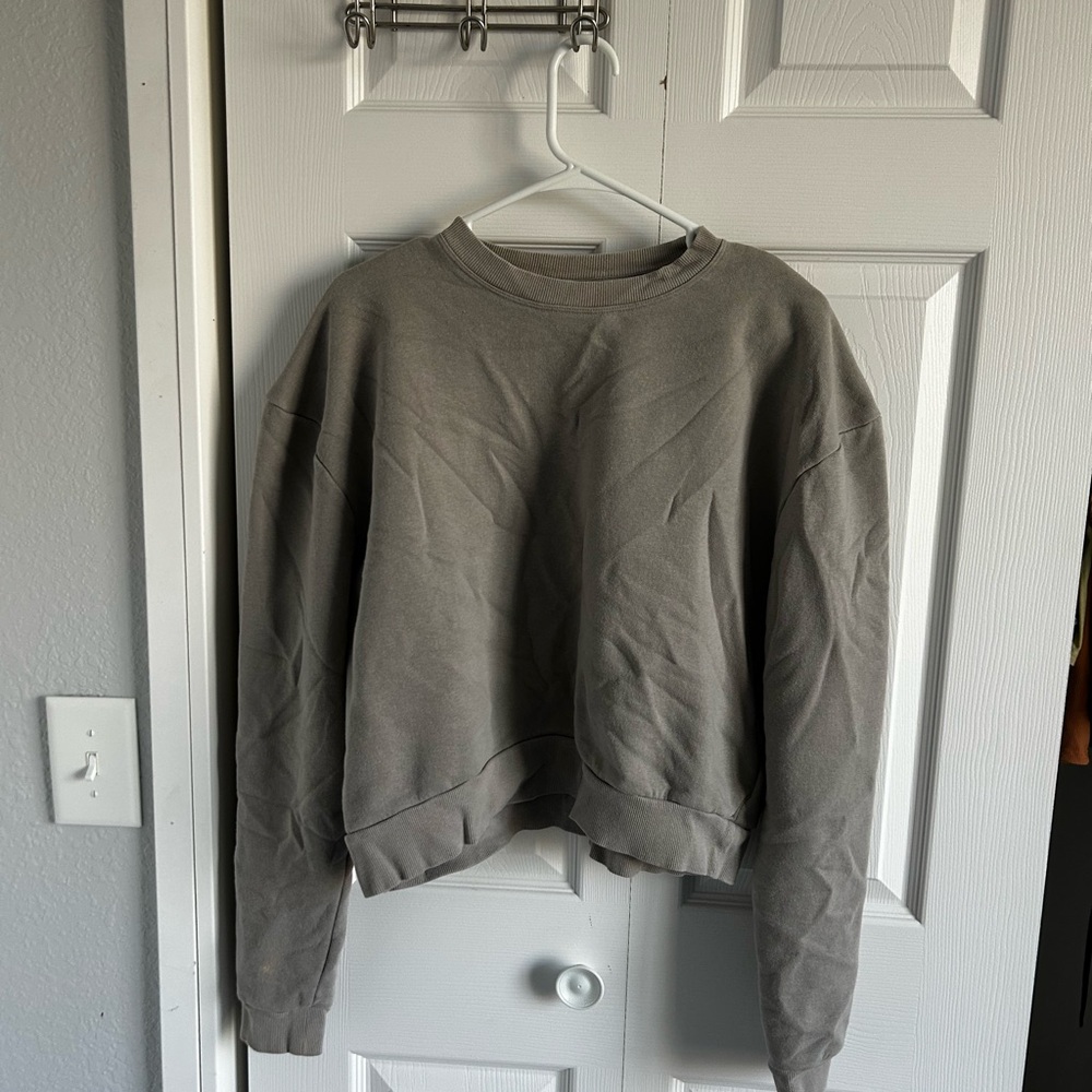 Gray Crewneck Sweater